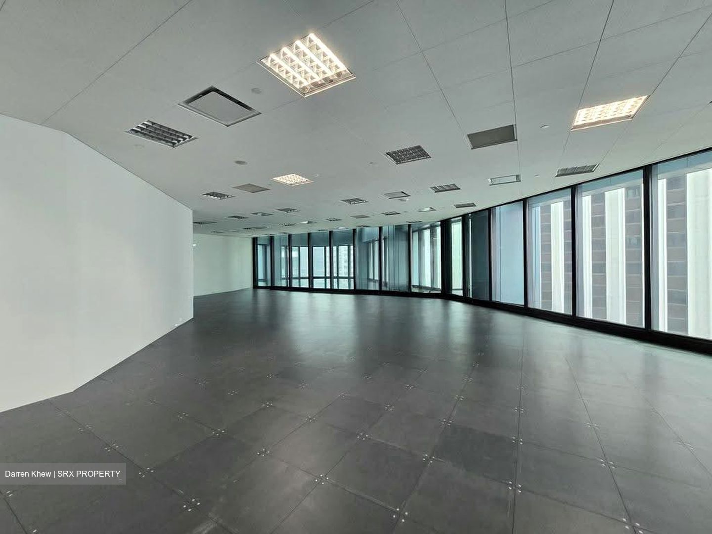 Hub Synergy Point (D2), Office #637666191